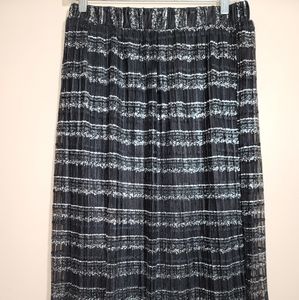 Metro Wear Women's Skirt Sparkly Medium Black Silver